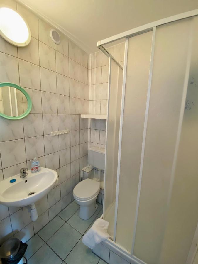 Dom Goscinny Batawia Łazy Екстериор снимка